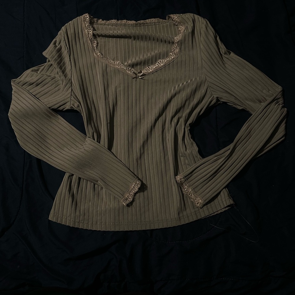 Elegant Grey Women's Top